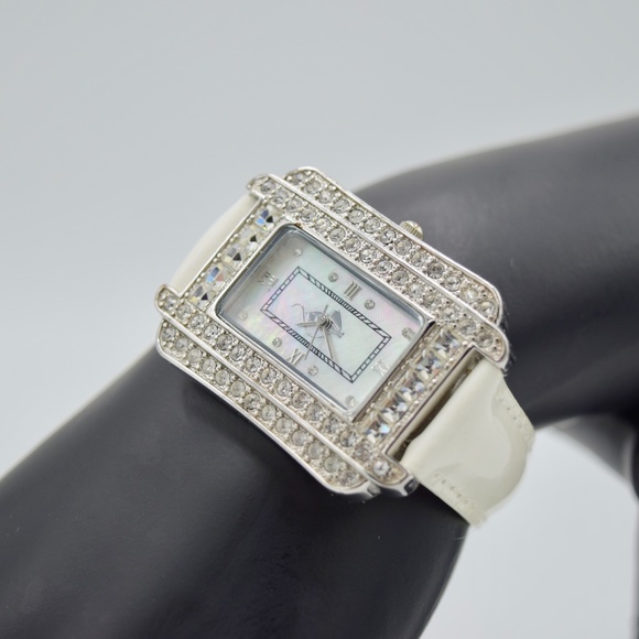 Y2K Baby Phat Watch - Picture 4 of 6